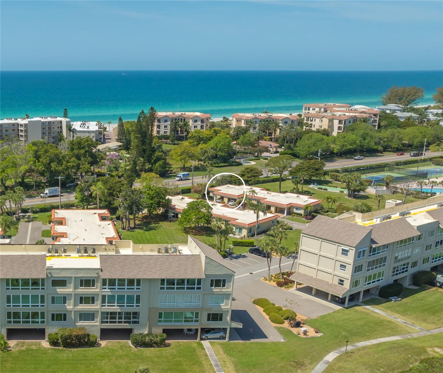 WINDWARD BAY AMD - Residential