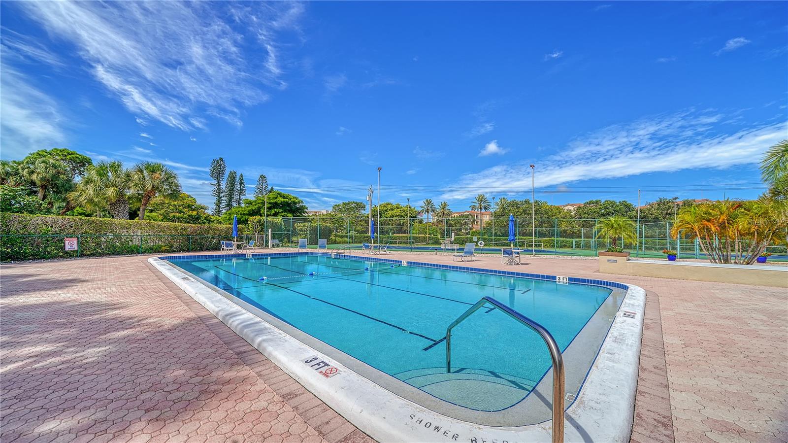 WINDWARD BAY AMD - Residential