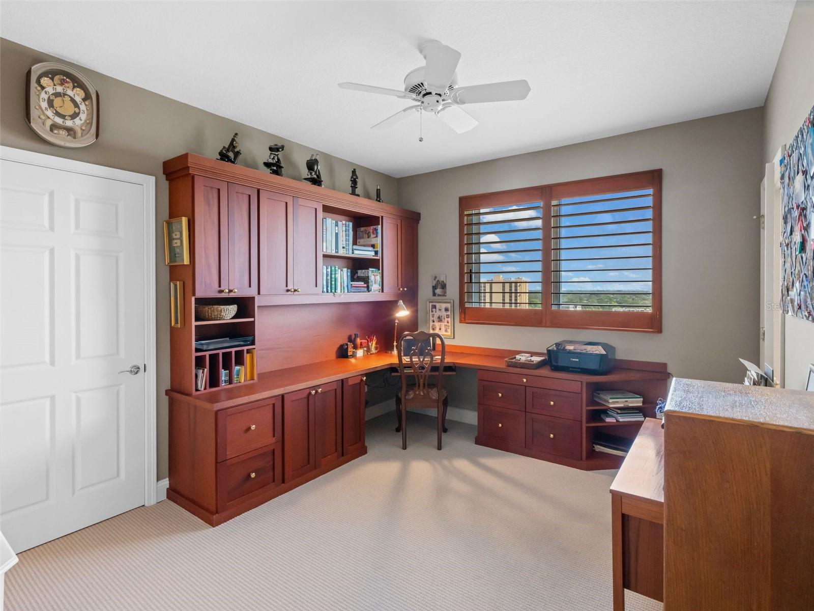 VINOY PLACE CONDO - Residential