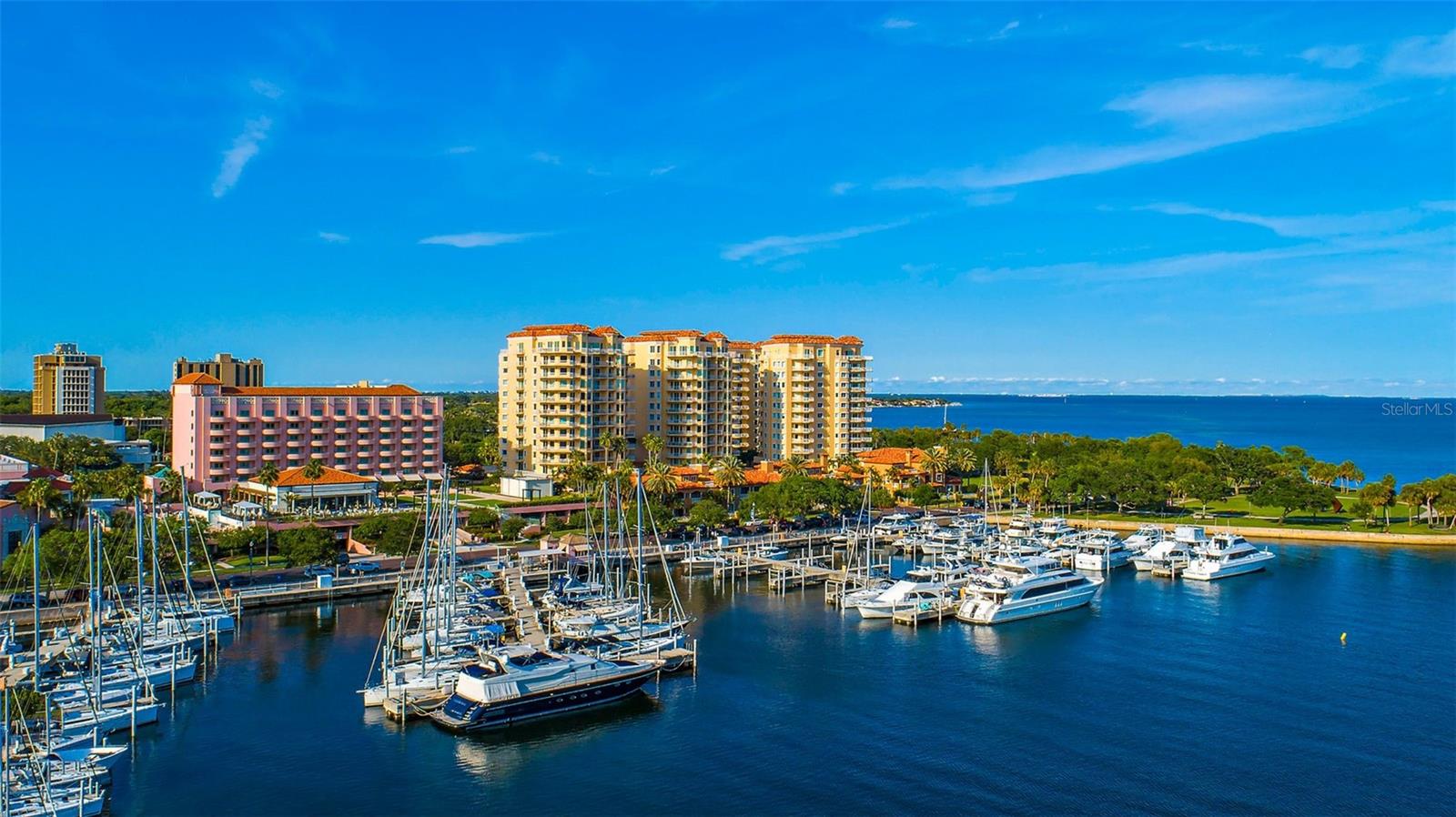 VINOY PLACE CONDO - Residential