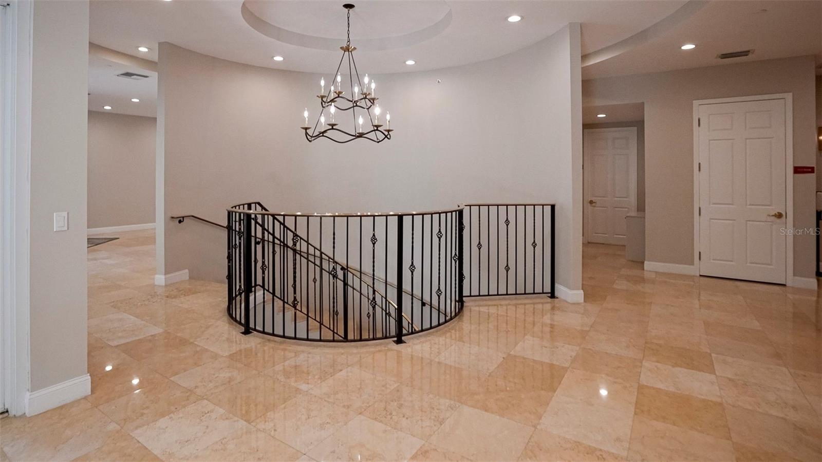 VINOY PLACE CONDO - Residential