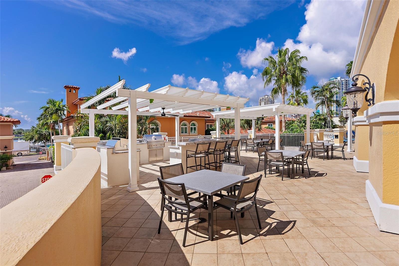 VINOY PLACE CONDO - Residential