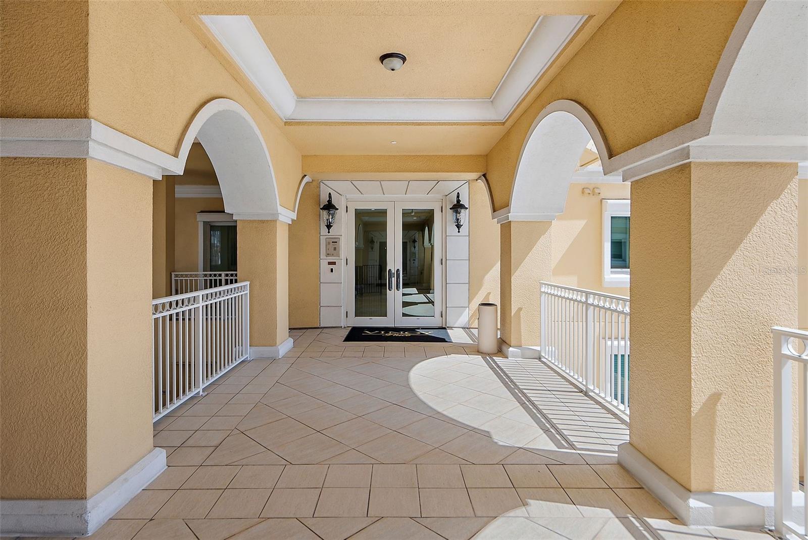 VINOY PLACE CONDO - Residential