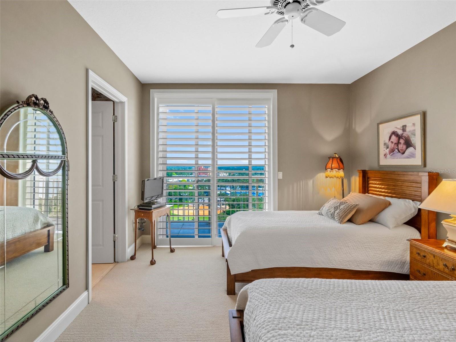 VINOY PLACE CONDO - Residential