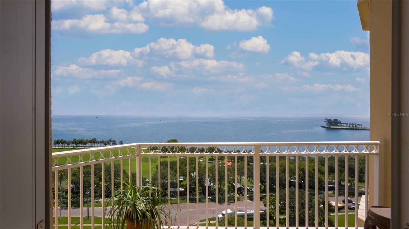 VINOY PLACE CONDO - Residential