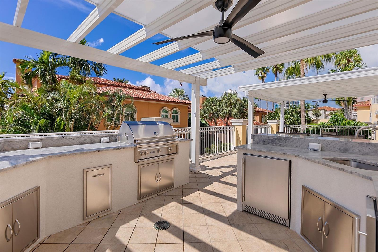 VINOY PLACE CONDO - Residential