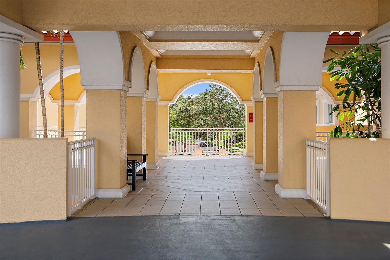 VINOY PLACE CONDO - Residential