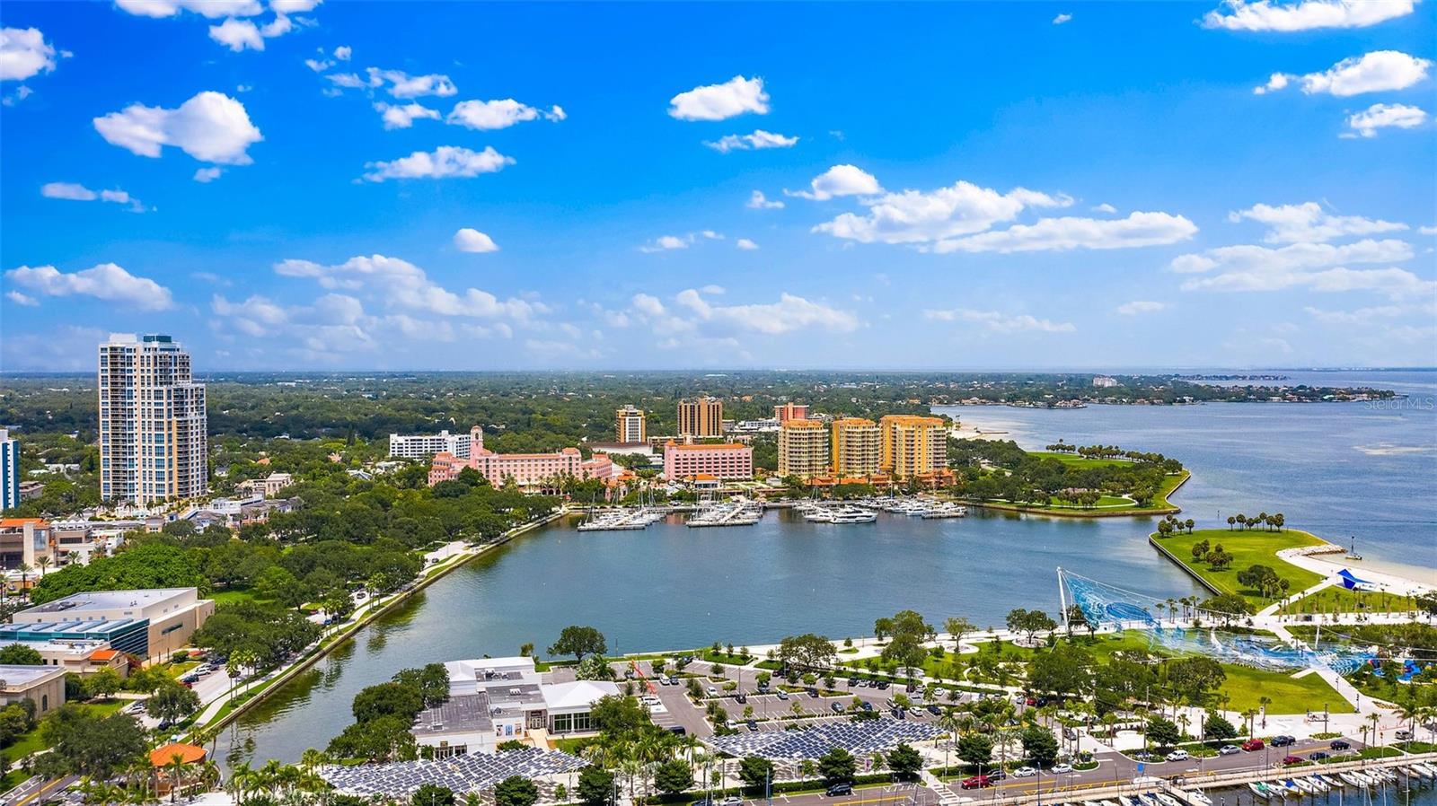 VINOY PLACE CONDO - Residential