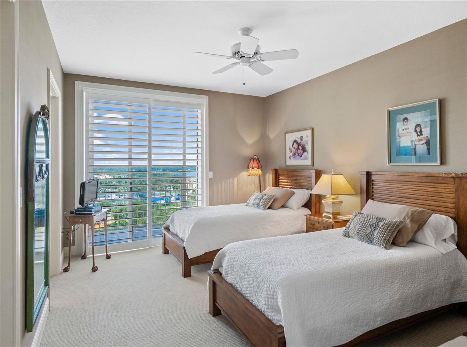 VINOY PLACE CONDO - Residential