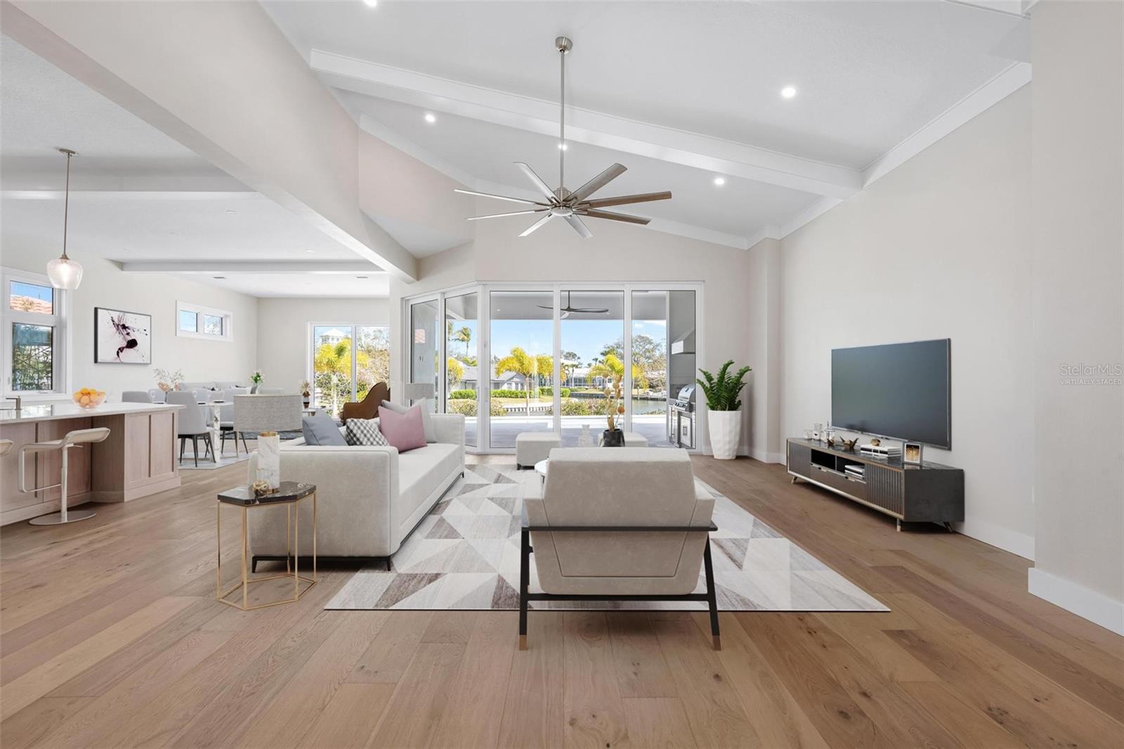 SIESTA BEACH - Residential