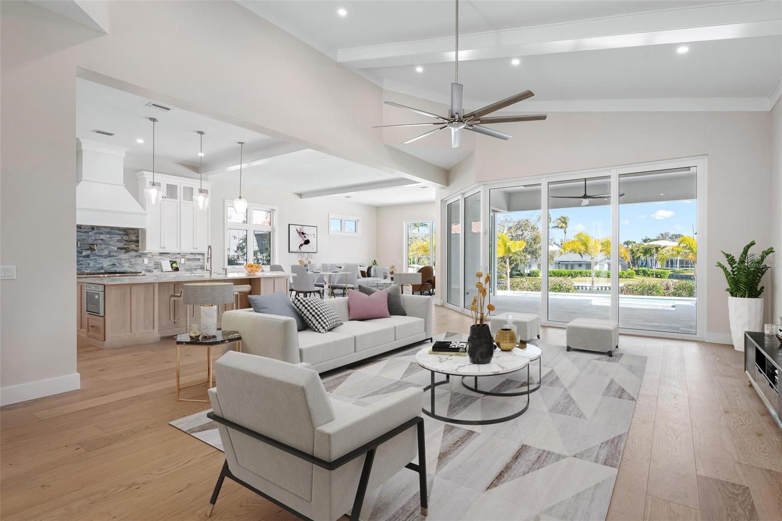 SIESTA BEACH - Residential