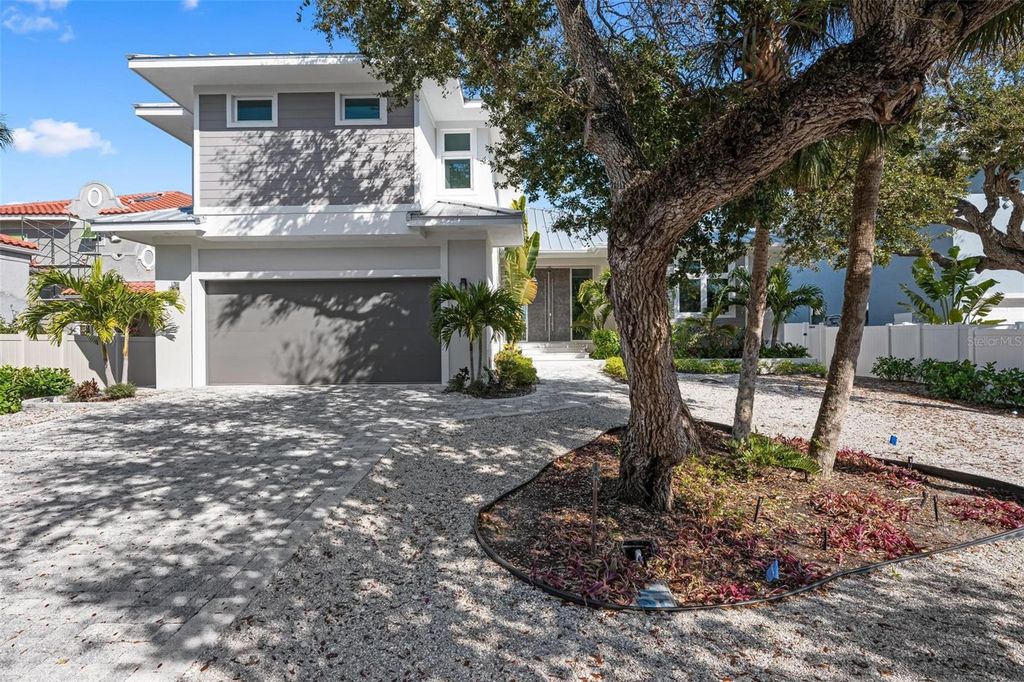 Photo of 4819 Higel Avenue, Sarasota, FL 34242 (MLS # A4620571)