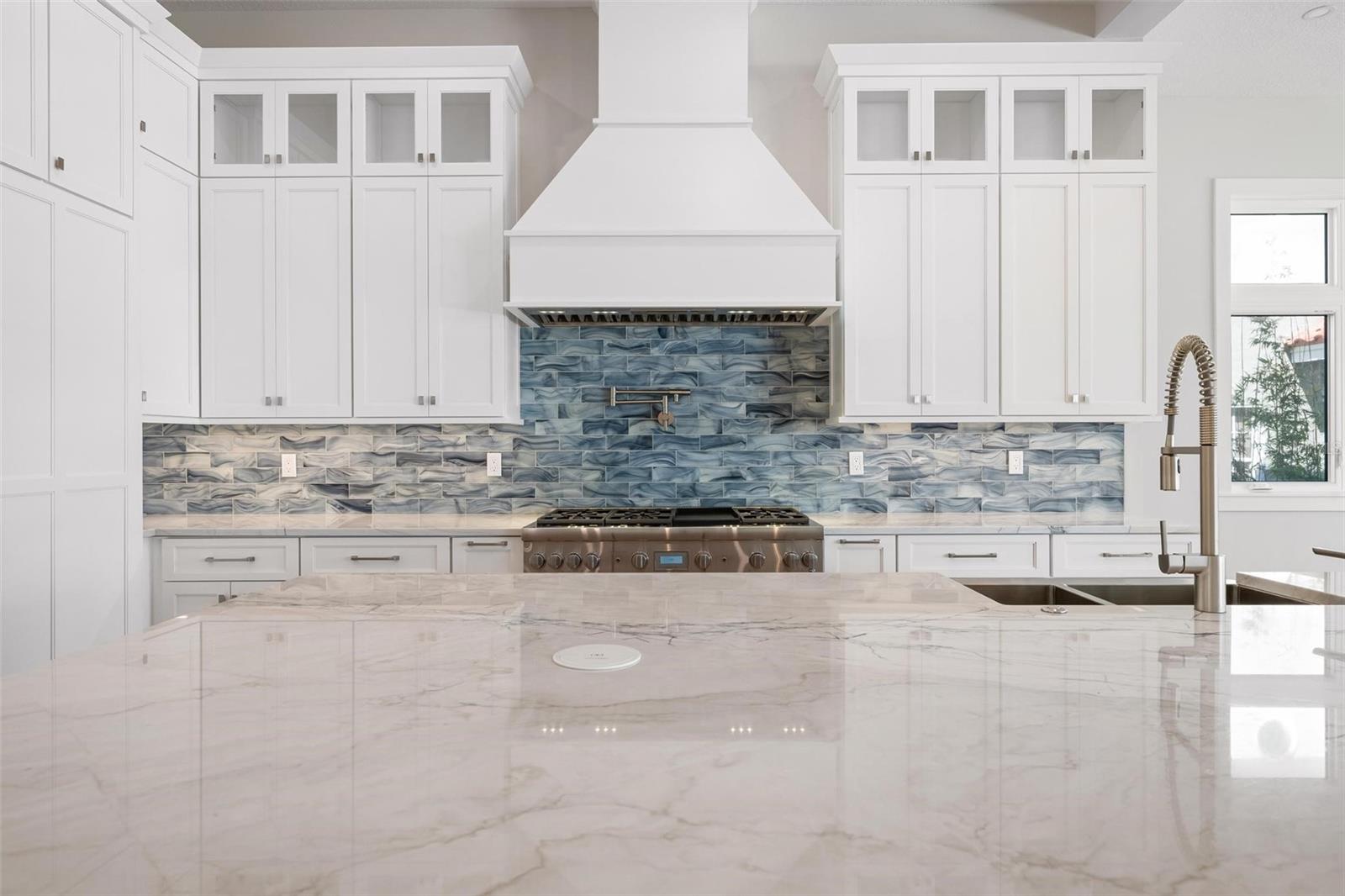 SIESTA BEACH - Residential