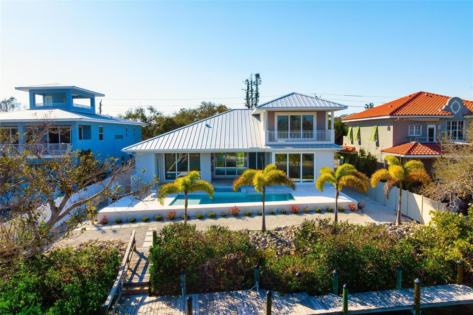 SIESTA BEACH - Residential