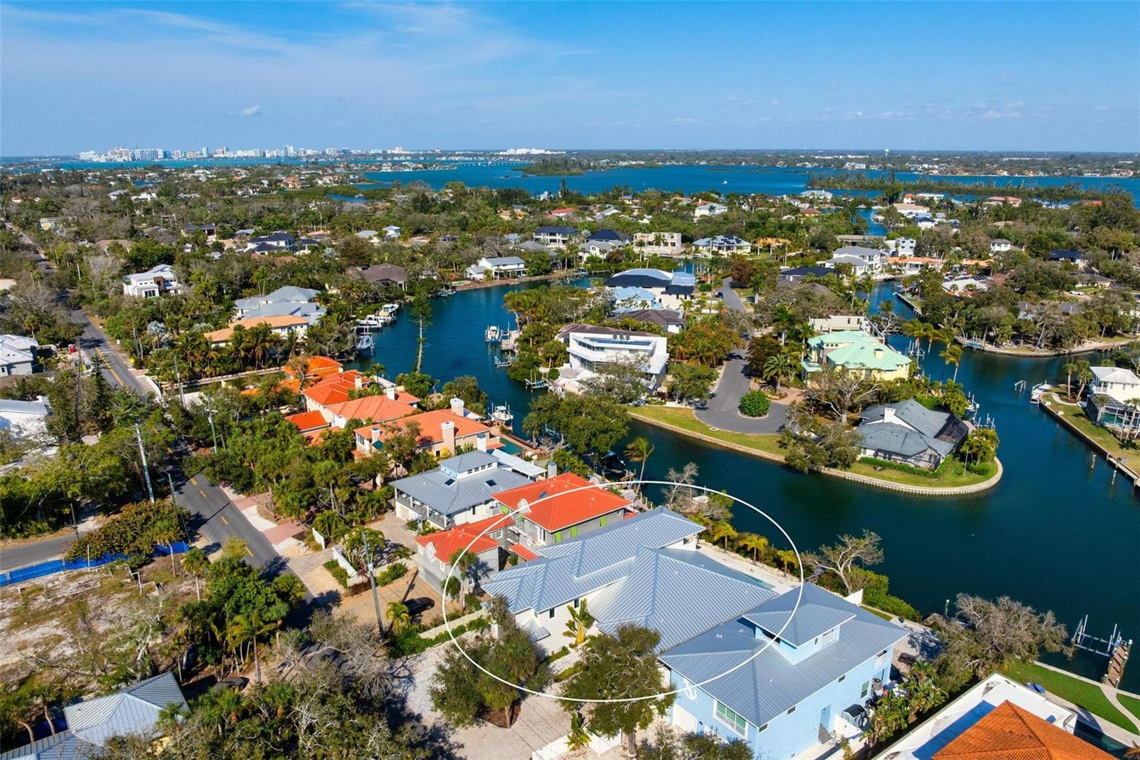 SIESTA BEACH - Residential