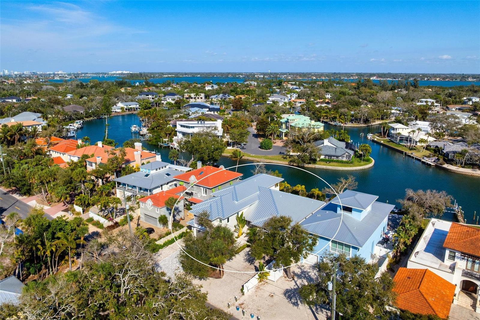 SIESTA BEACH - Residential