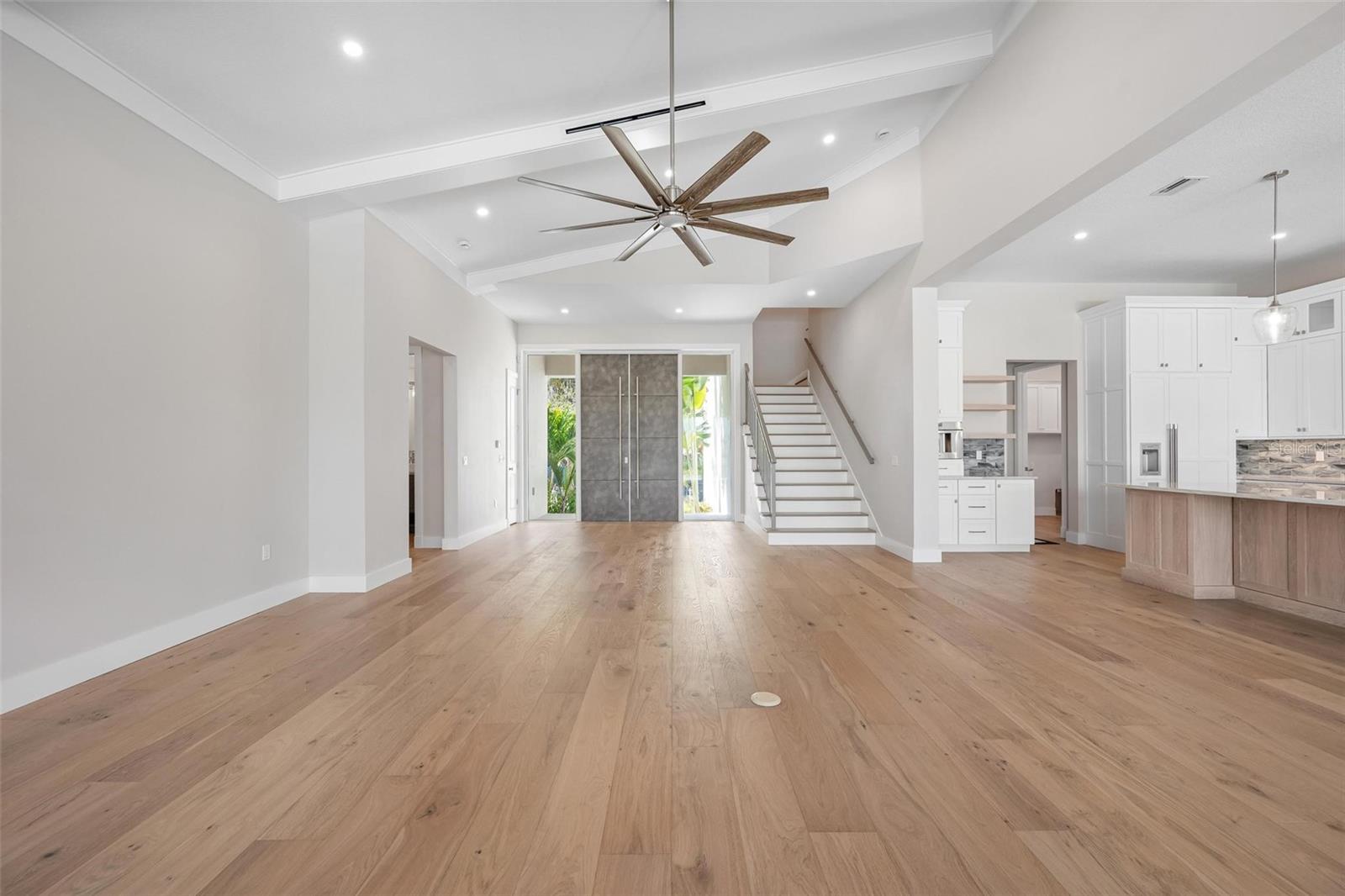 SIESTA BEACH - Residential