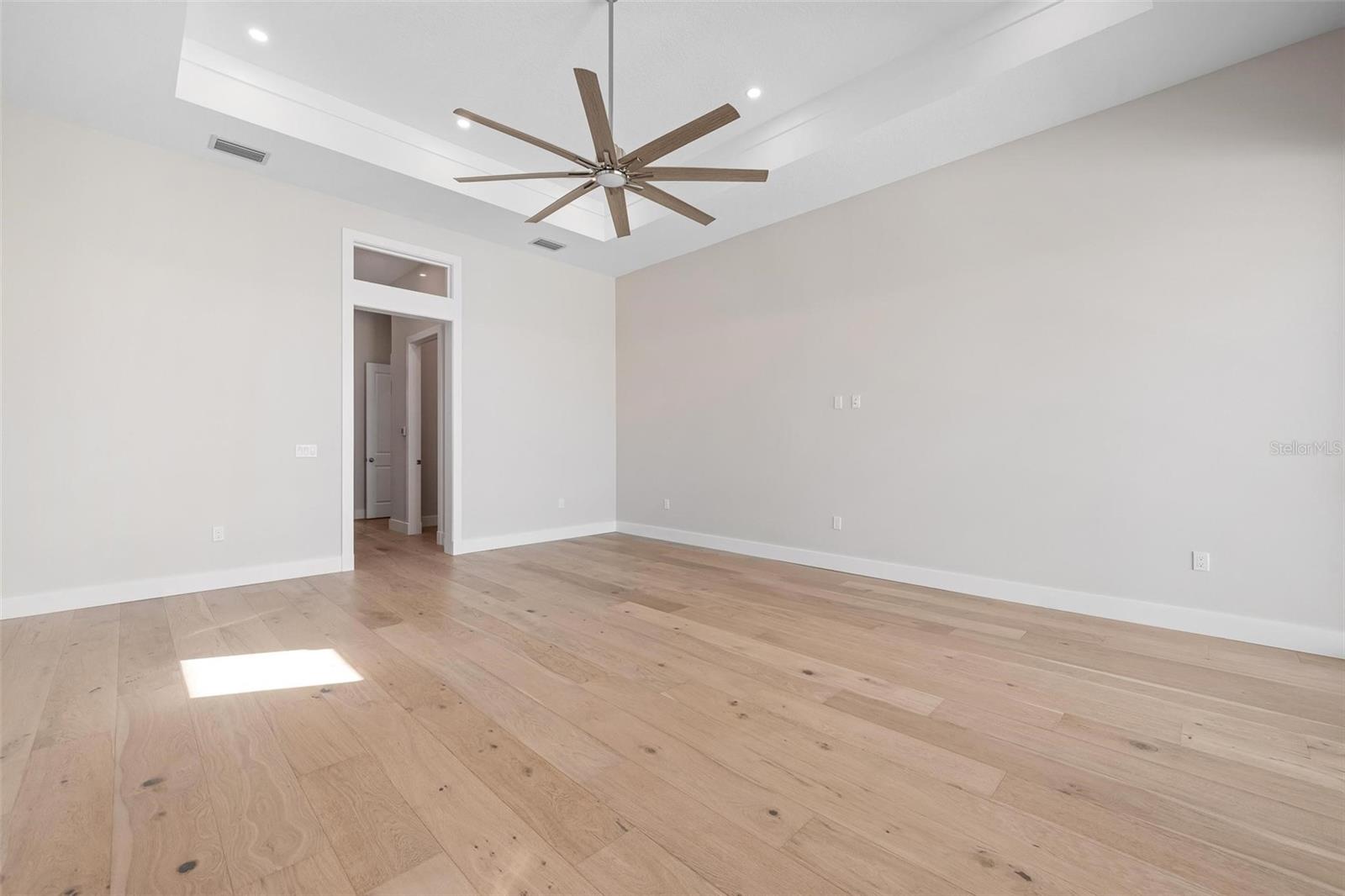 SIESTA BEACH - Residential