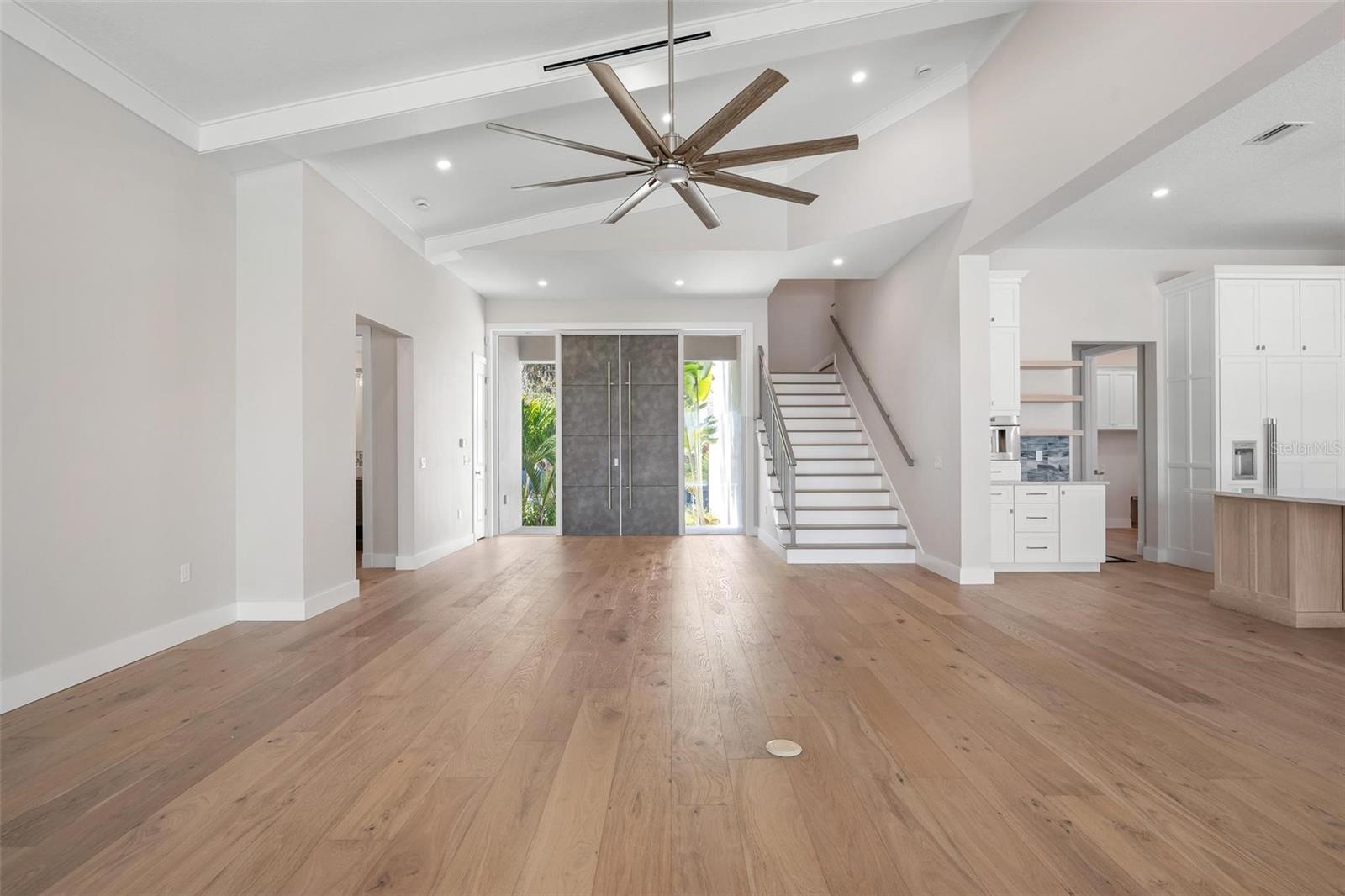 SIESTA BEACH - Residential