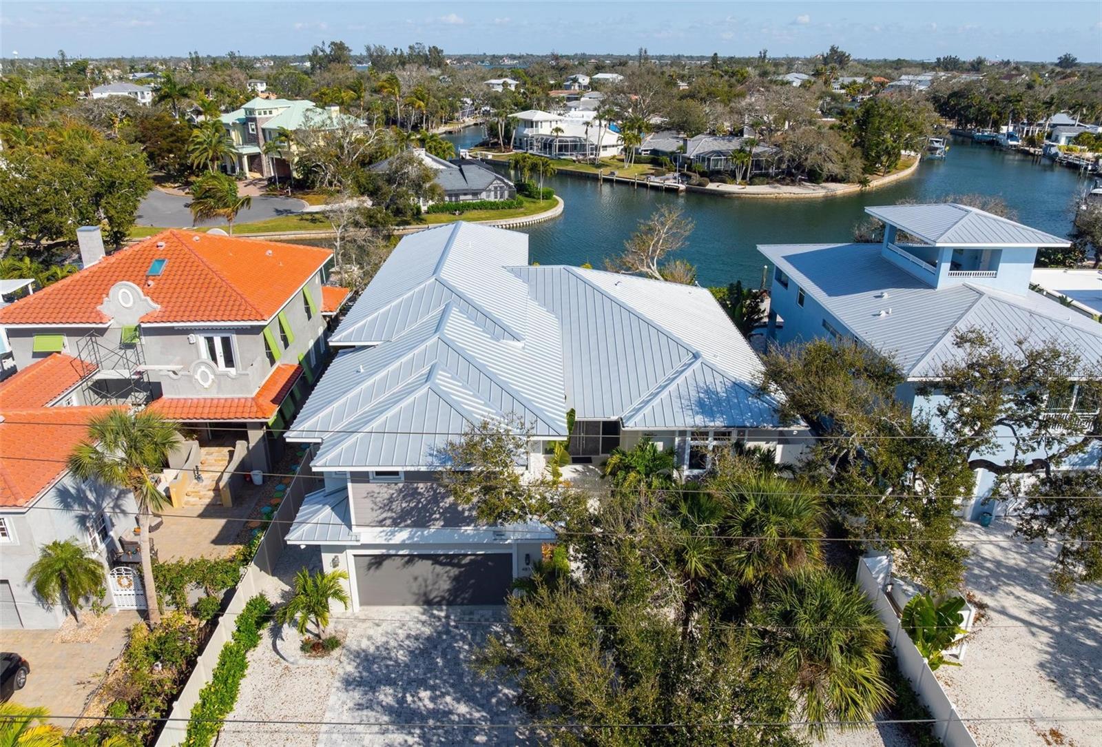 SIESTA BEACH - Residential