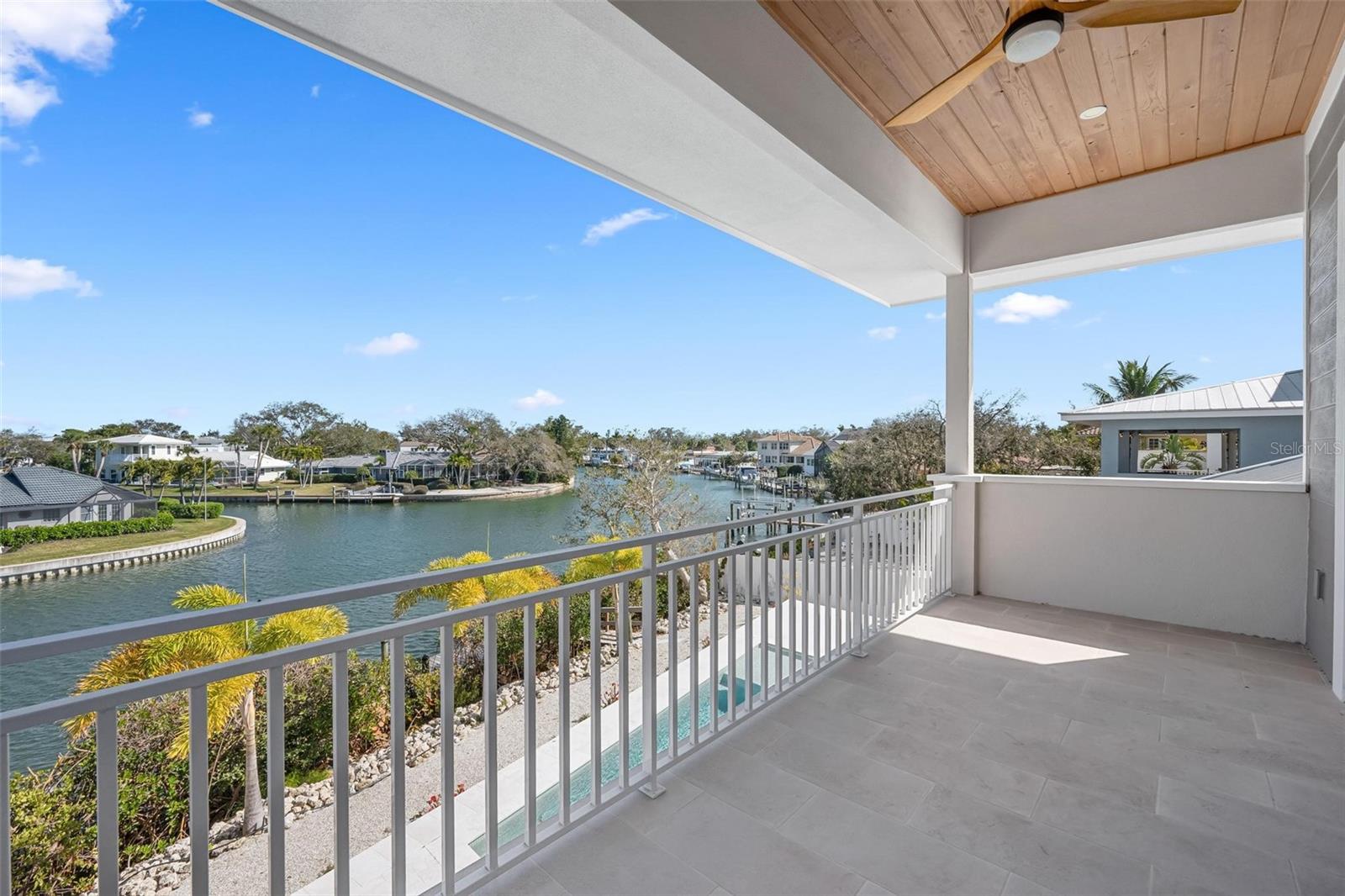 SIESTA BEACH - Residential