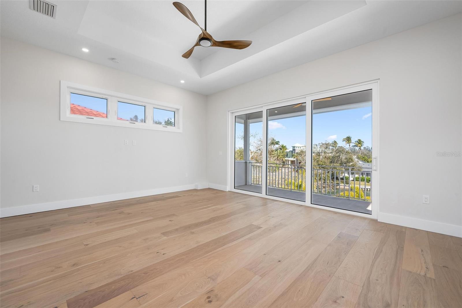 SIESTA BEACH - Residential