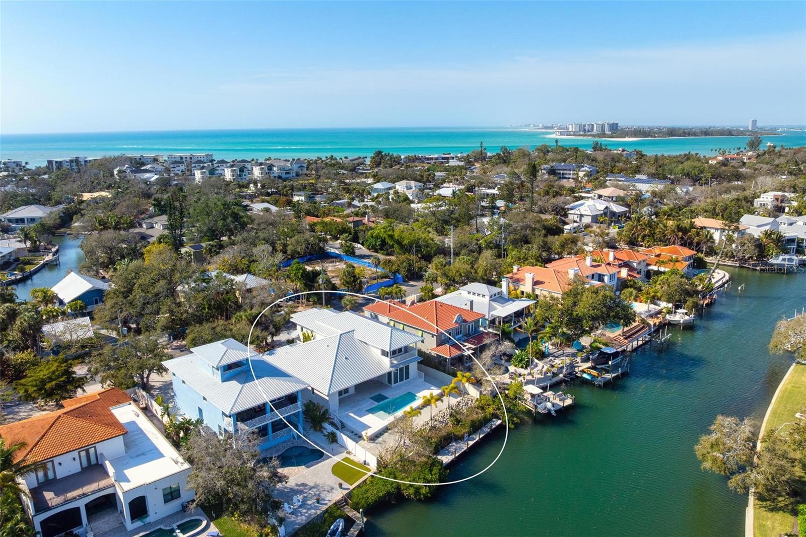 SIESTA BEACH - Residential