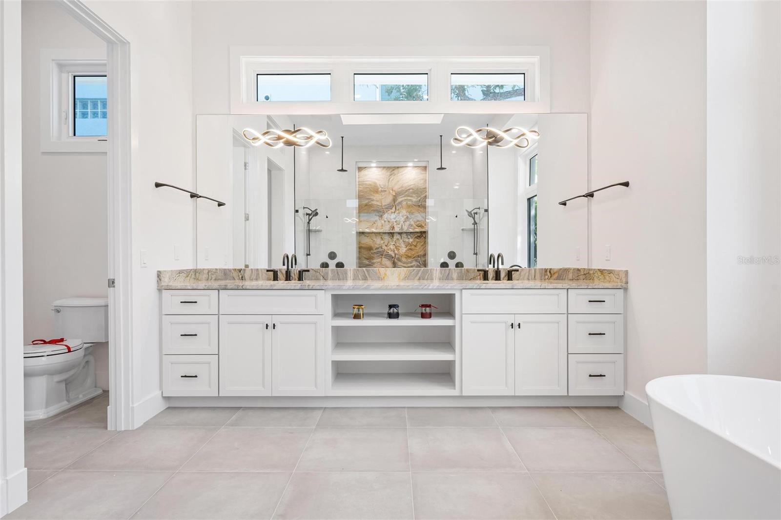 SIESTA BEACH - Residential