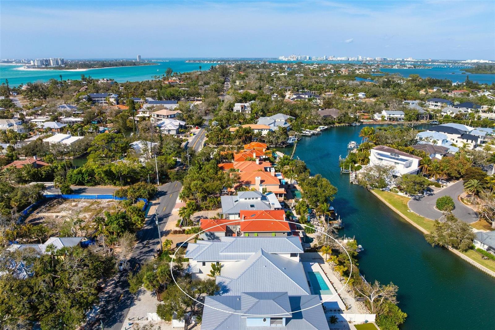 SIESTA BEACH - Residential