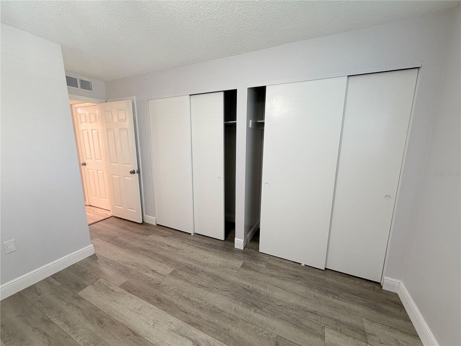 ASHWOOD CONDO - Residential