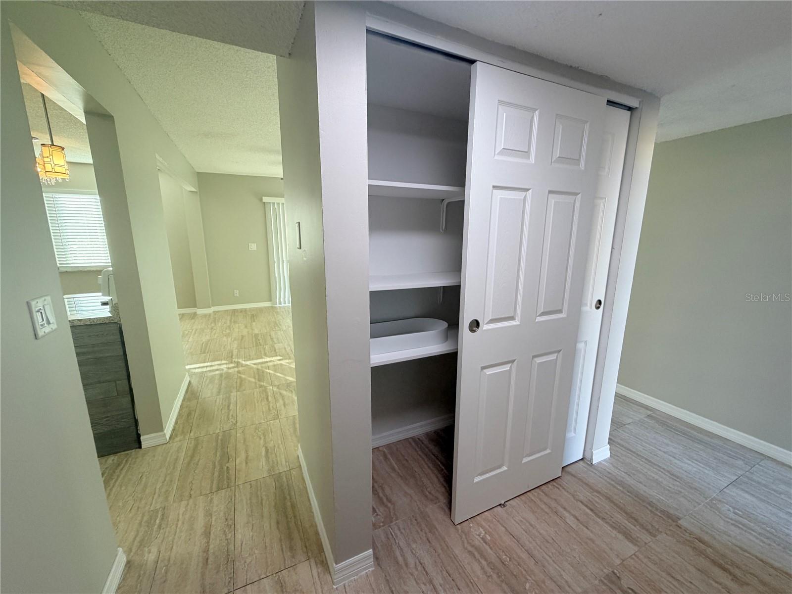 ASHWOOD CONDO - Residential