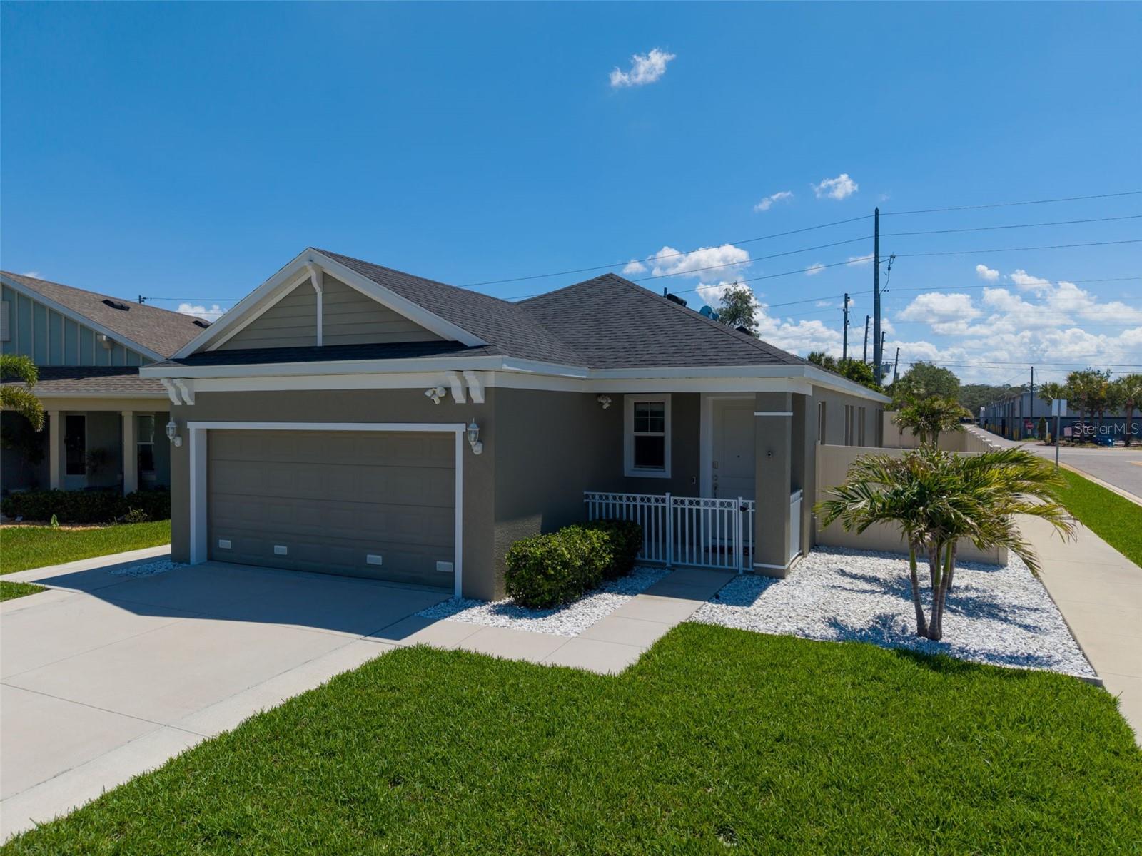 RIVER BEND VILLAGE - Residential