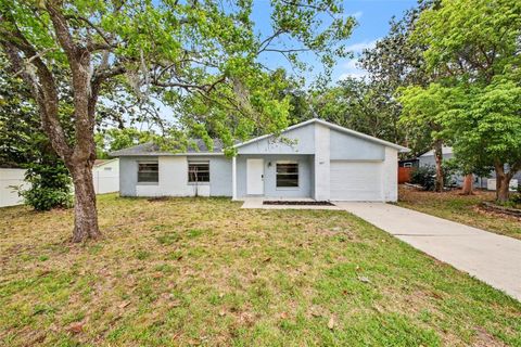 Photo of 567 Moonraker Court, Apopka, FL 32712 (MLS # O6402854)