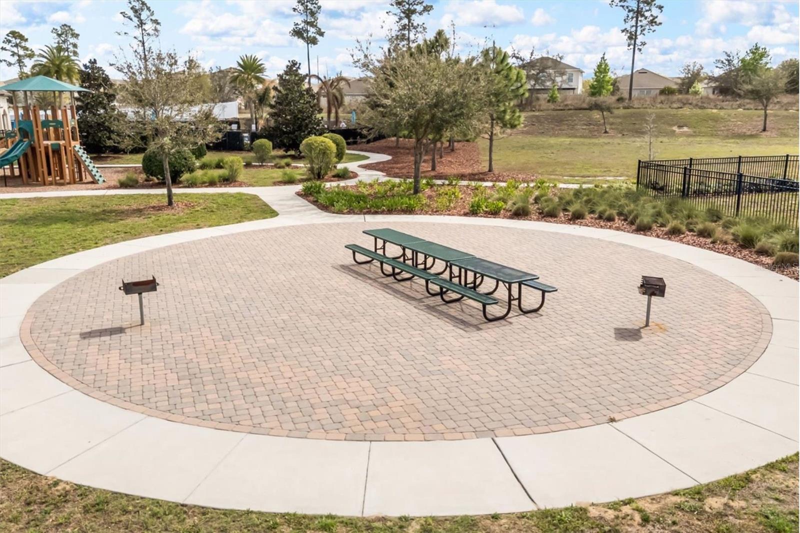 MAGNOLIA/WESTSIDE PH 2 - Residential