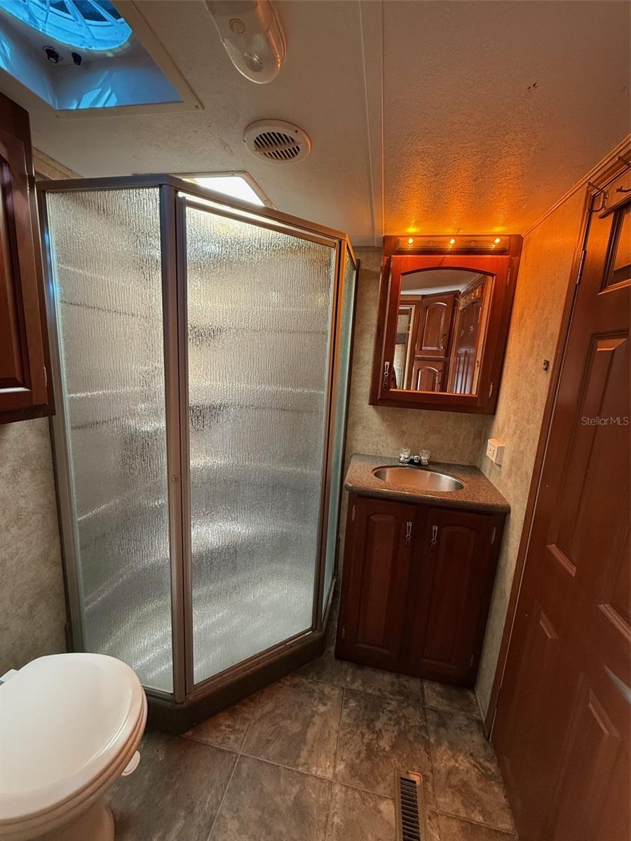 YOGI BEARS JELLYSTONE PARK CONDO - Residential Lease