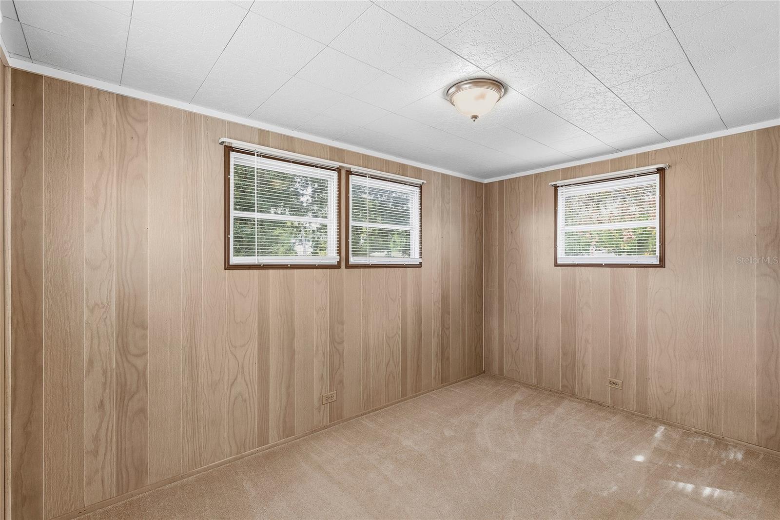 ALLANDALE - Residential