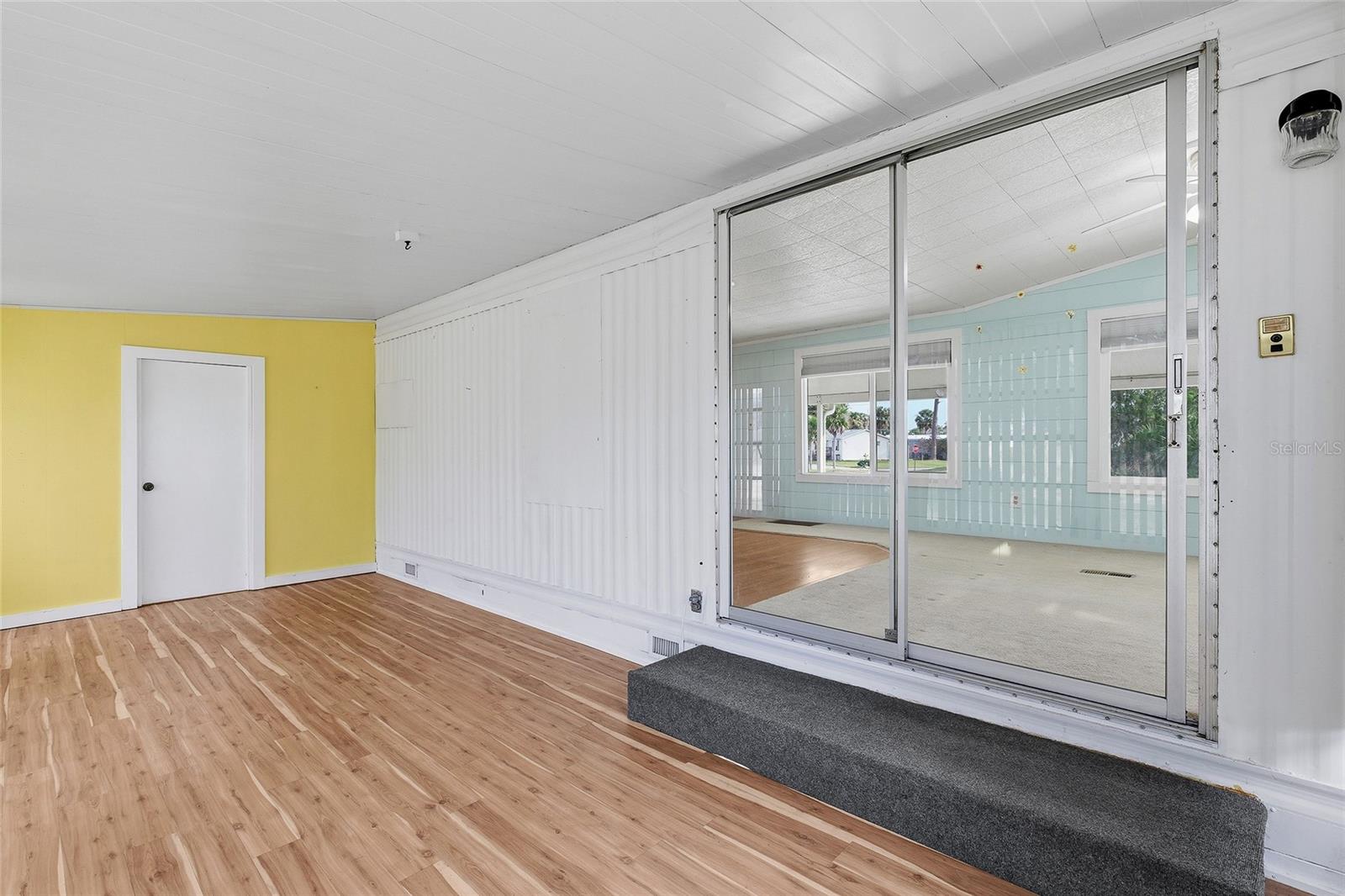 ALLANDALE - Residential