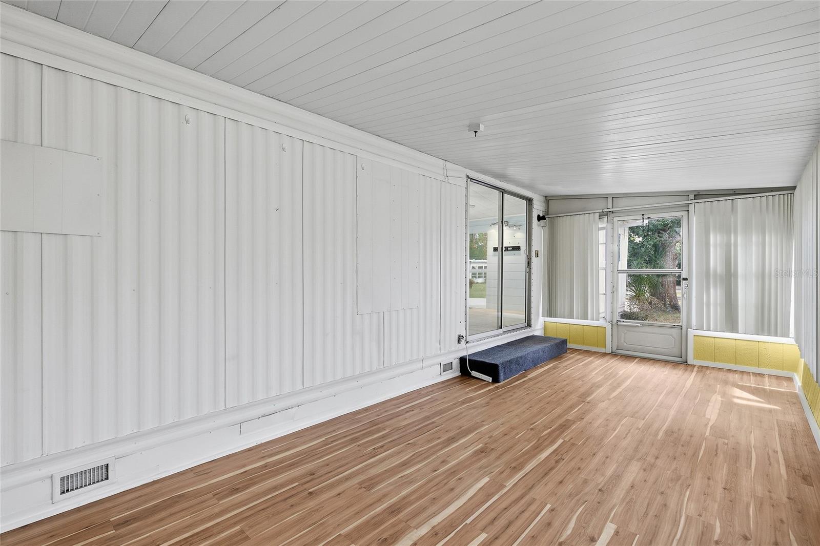 ALLANDALE - Residential