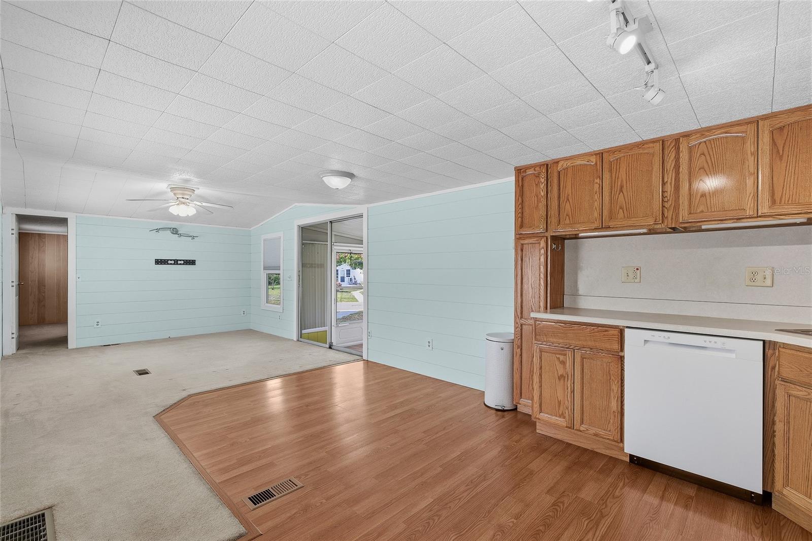 ALLANDALE - Residential