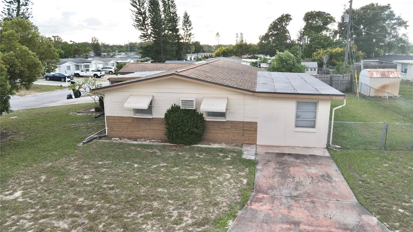 CREST RIDGE GARDENS - Residential
