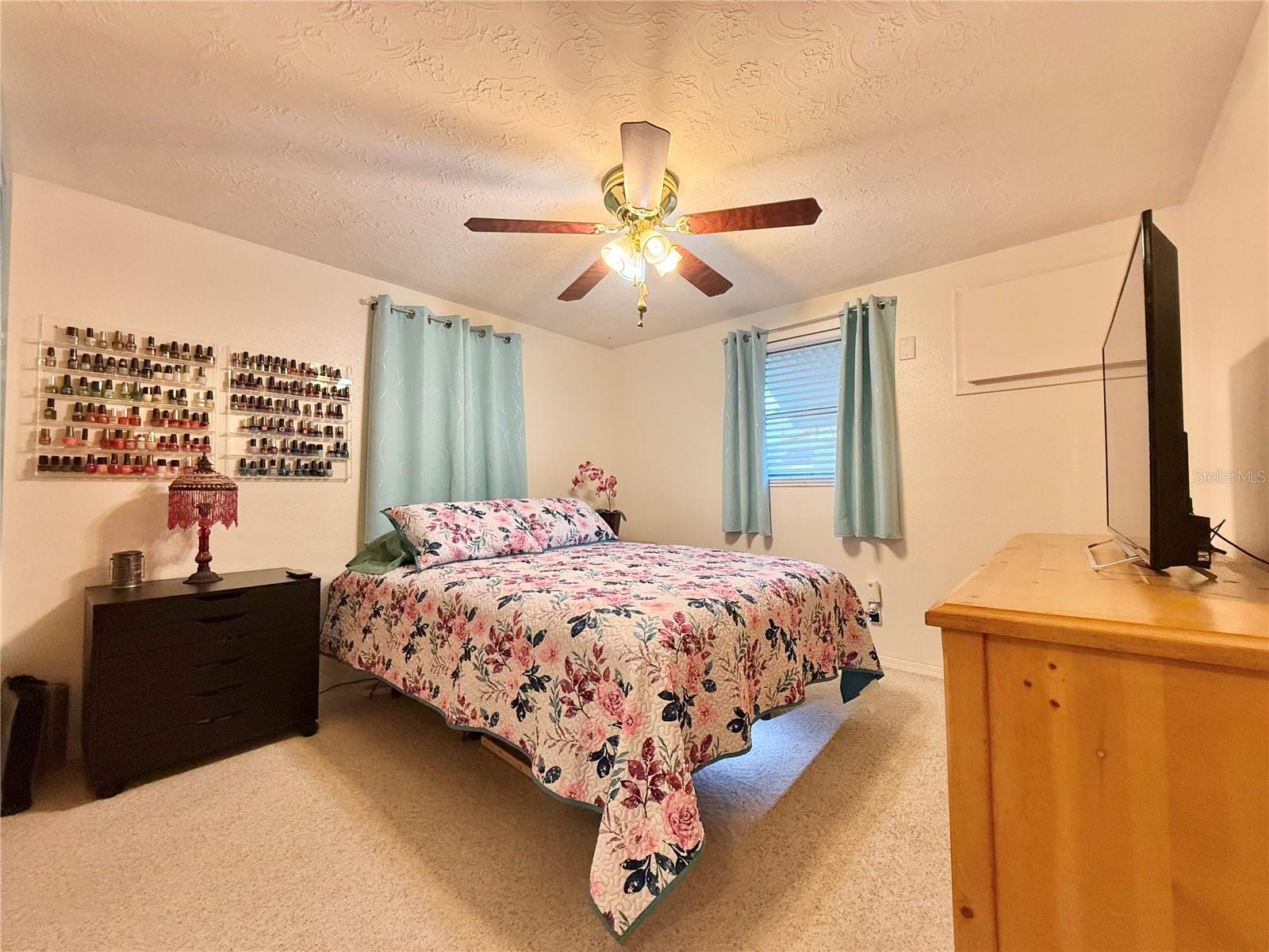 CREST RIDGE GARDENS - Residential