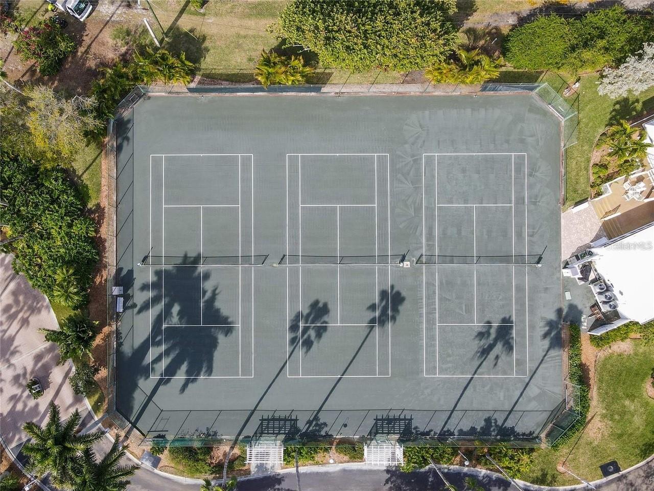 DOLPHIN BAY-SIESTA KEY SEC A - Residential