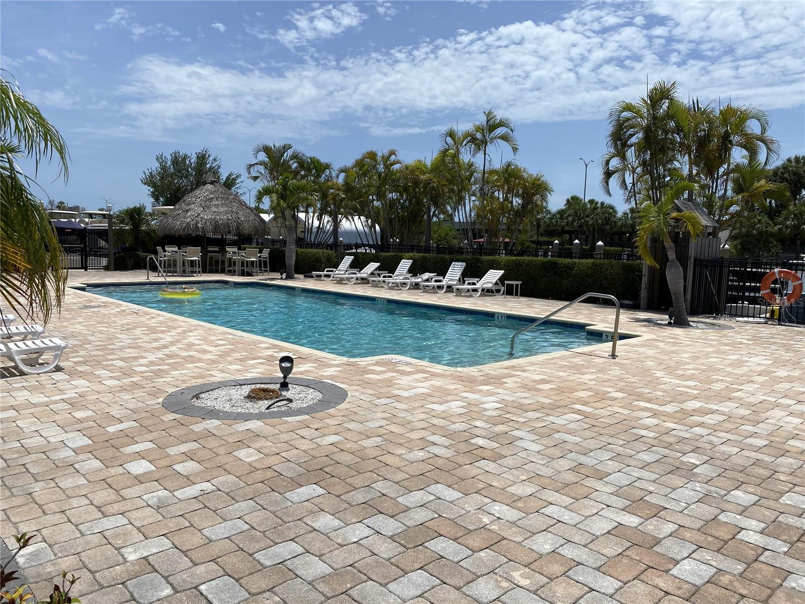 COVE AT LOGGERHEAD MARINA - Residential