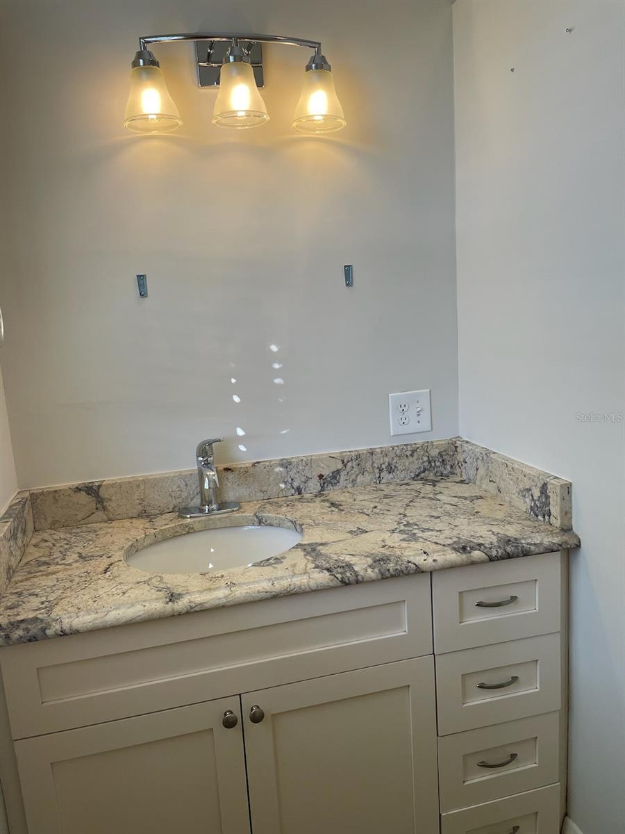 HYDE PARK WEST - Residential Lease