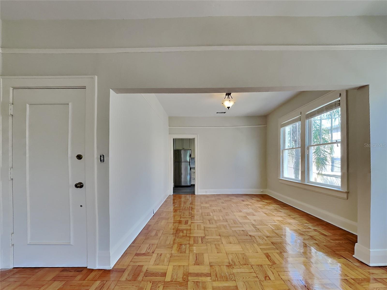 HYDE PARK WEST - Residential Lease