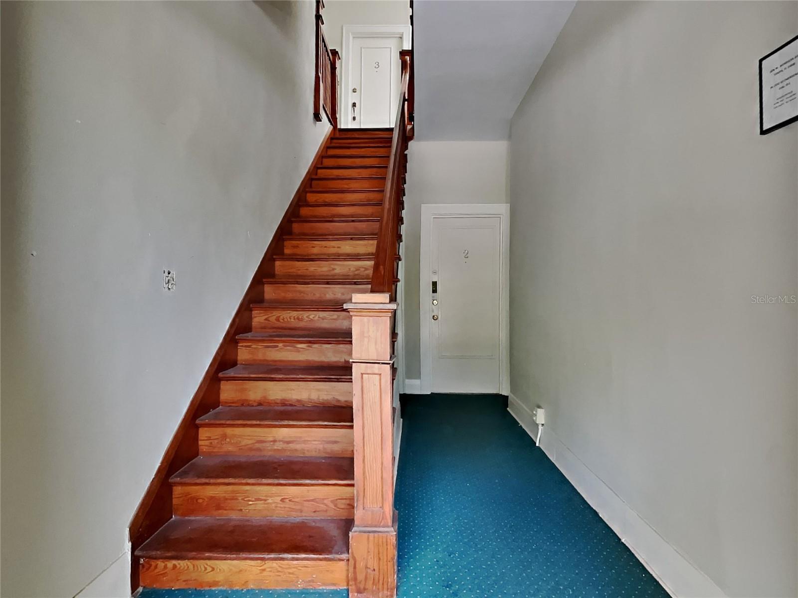 HYDE PARK WEST - Residential Lease