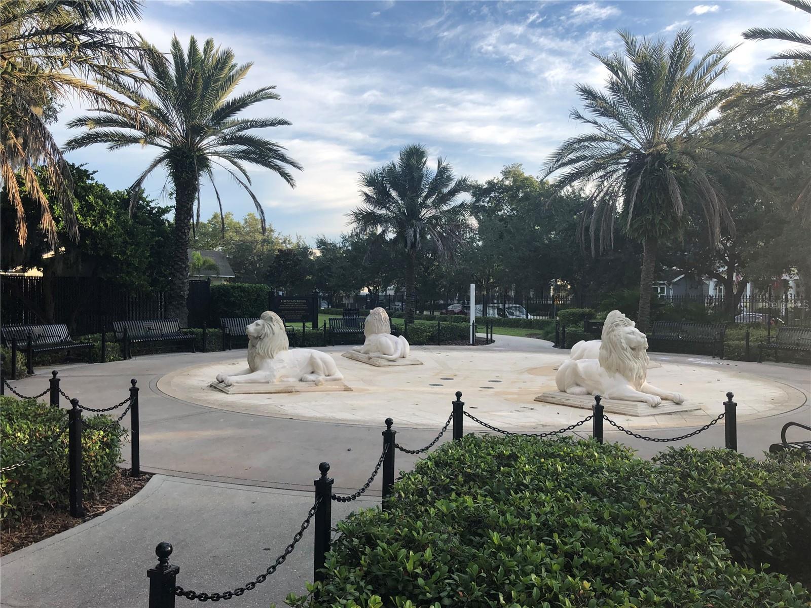 HYDE PARK WEST - Residential Lease