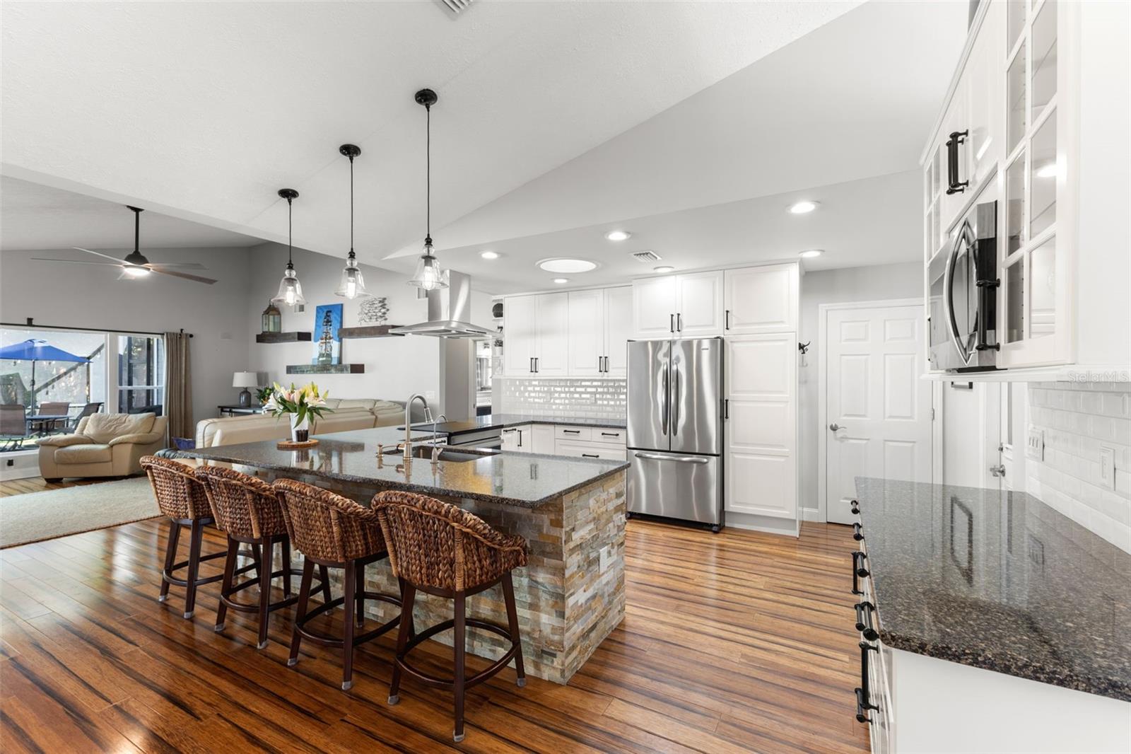 EAGLEBROOK PH 2 - Residential