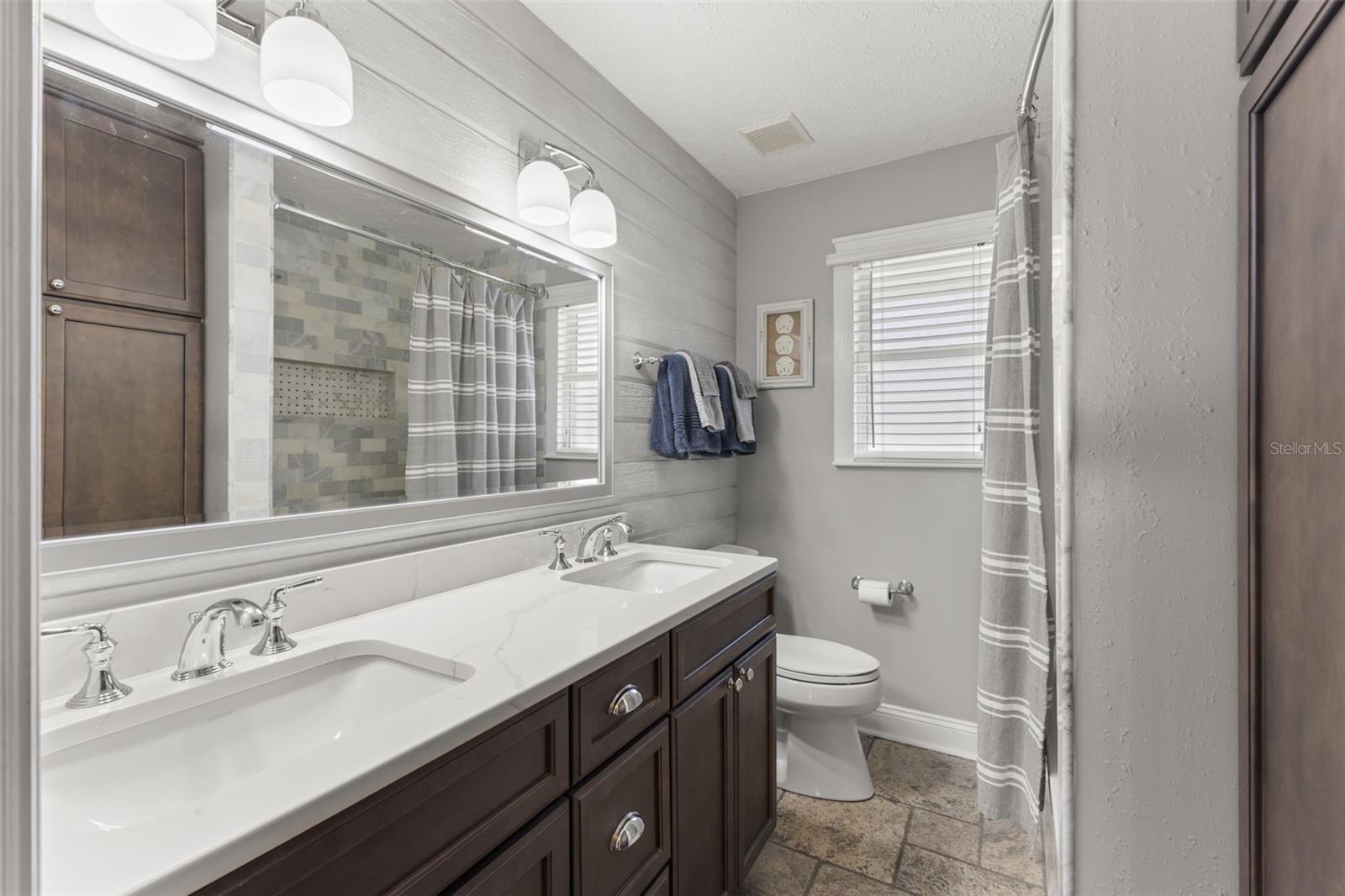 EAGLEBROOK PH 2 - Residential