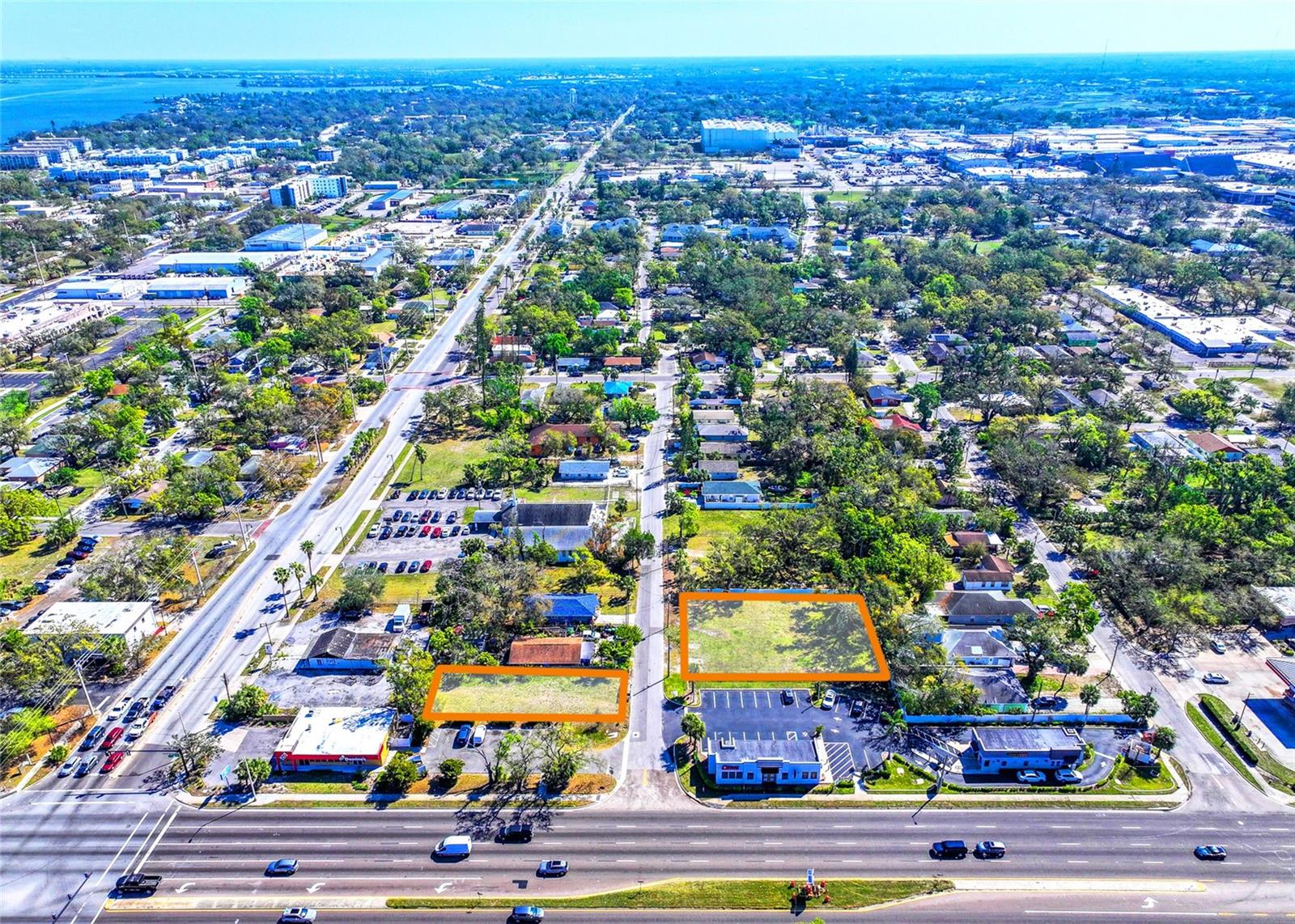 This offering includes three vacant lots totaling 0.5 +/- acres that is easily accessible from Tamiami Trail in Bradenton, Florida. These lots are ideal for an office, medical office or retail development with approved drive-thru and with permitted signage directly on Tamiami Trail (US-41).
A large number of employers drive business to the area including Pierce Manufacturing, the City of Bradenton, Manatee County Government Buildings, and other employment center. This location and layout will provide ample opportunity for success and growth for a coffee use, small restaurant use, medical office or professional office. Property's close proximity to Manatee Memorial Hospital makes medical office a very viable use here.
A large monument sign is set to be installed on Tamiami Trail with space allocated for this parcel providing ample visibility for the future owner to the 65,500 vehicles per day traveling the route.